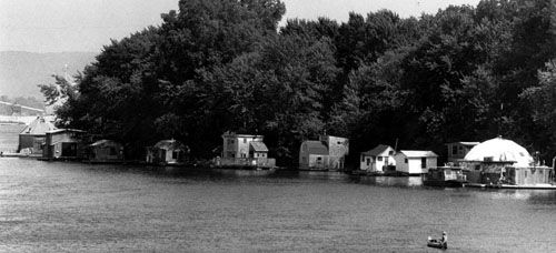 Pieces of the Past - River